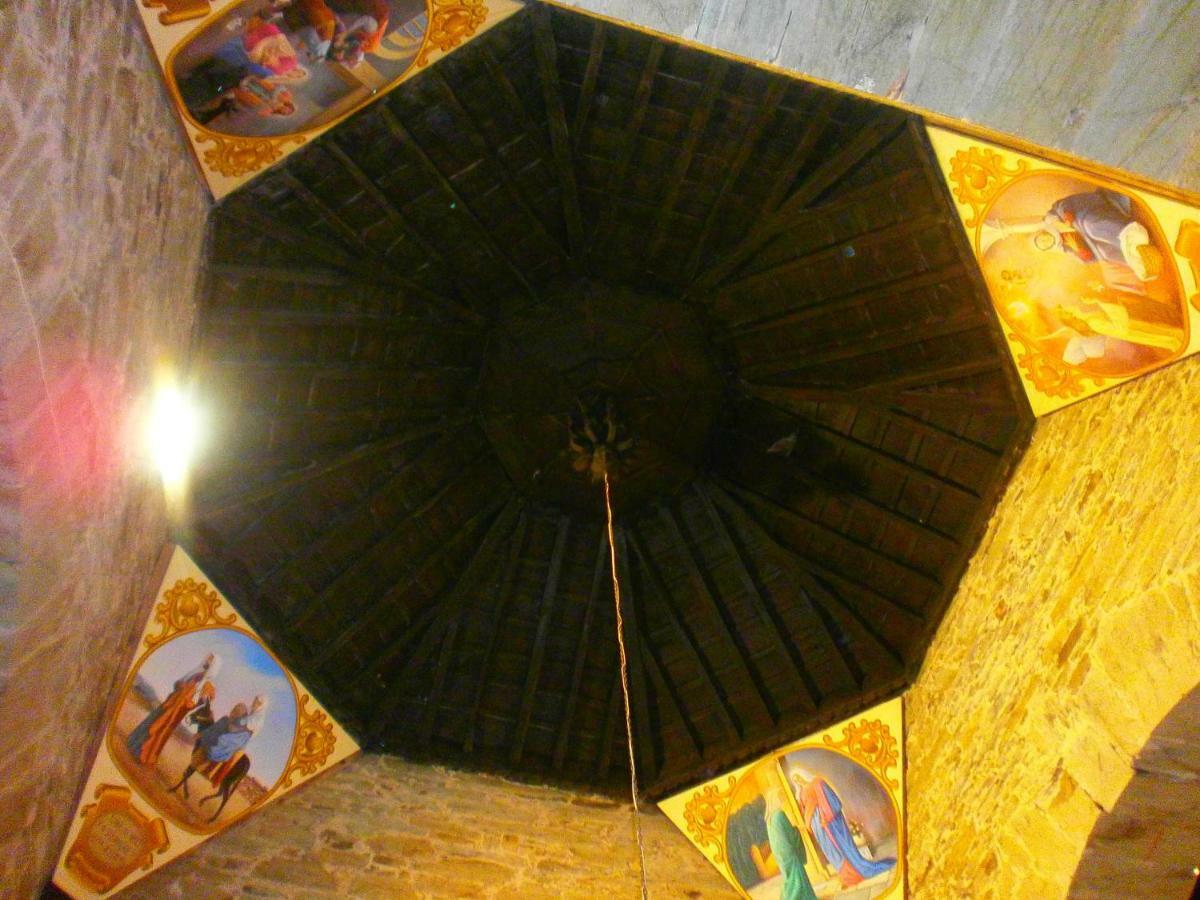 Sotillo de Cabrera El Balcon De Sotillo - Las Medulas - Senderismo Por Canales Romanos מראה חיצוני תמונה